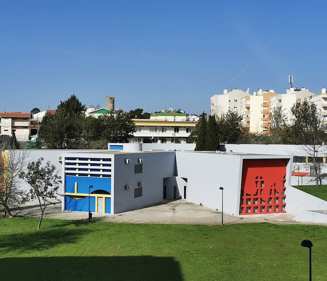 Lucrécia entre António e Pessoa 1